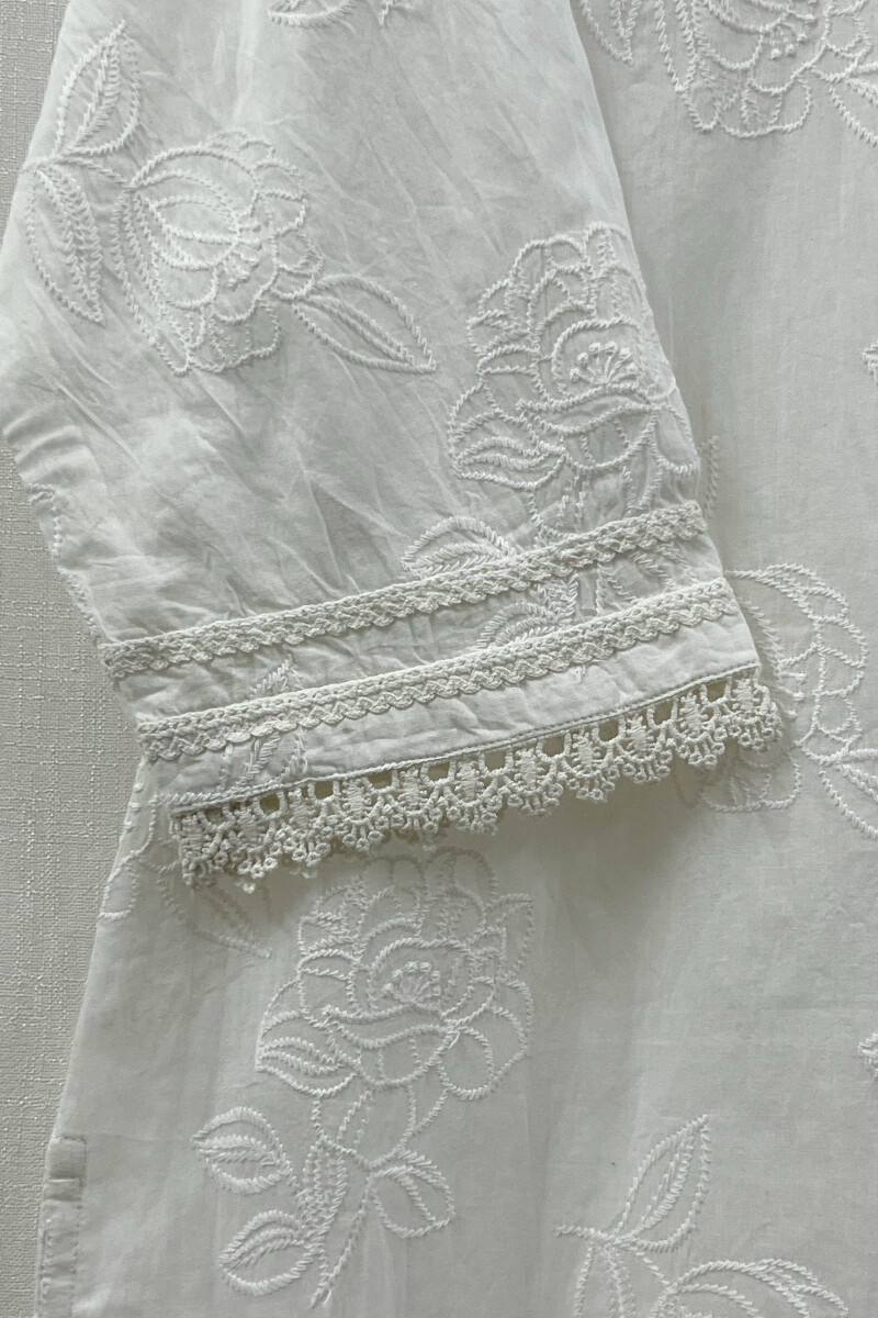 White Handcrafted Straight Cotton Kurta