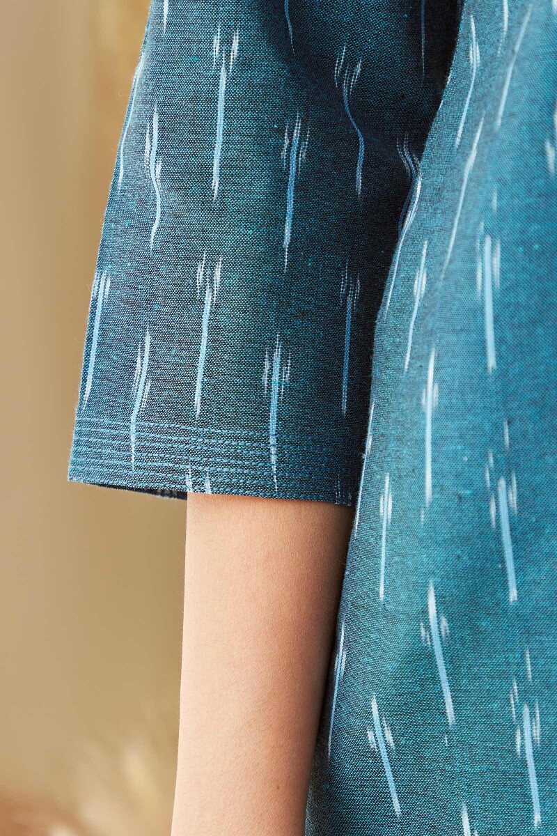 Blue Handcrafted Straight Cotton Polyester Kurta