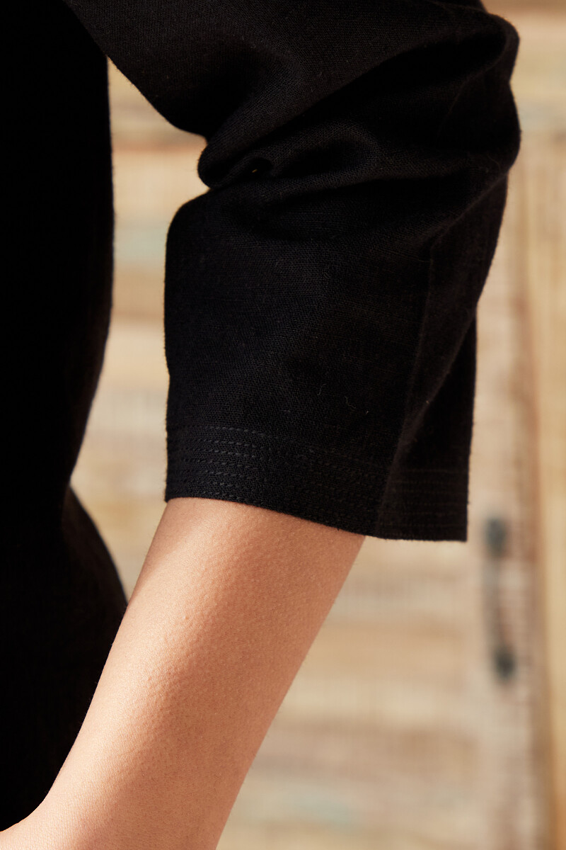 Black Handcrafted Straight Cotton Flax Kurta