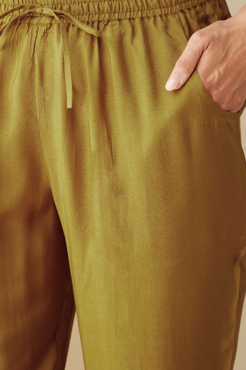 Mustard Handcrafted Viscose Narrow Pants