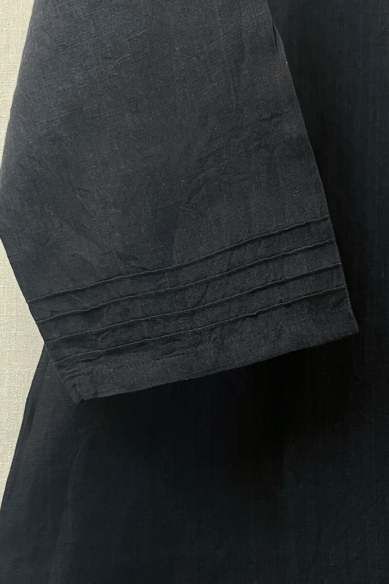 Black Handcrafted Straight Cotton Linen Kurta