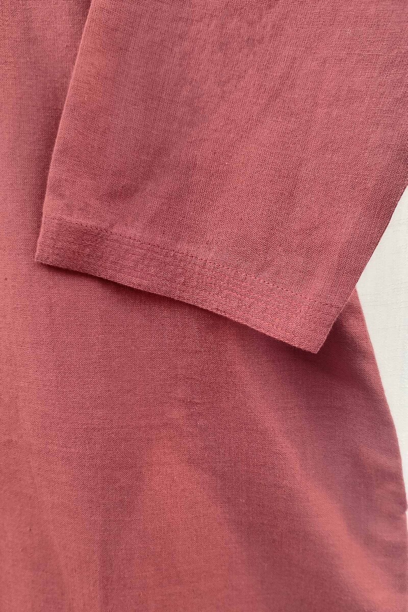 Maroon Handcrafted Straight Handloom Cotton Kurta