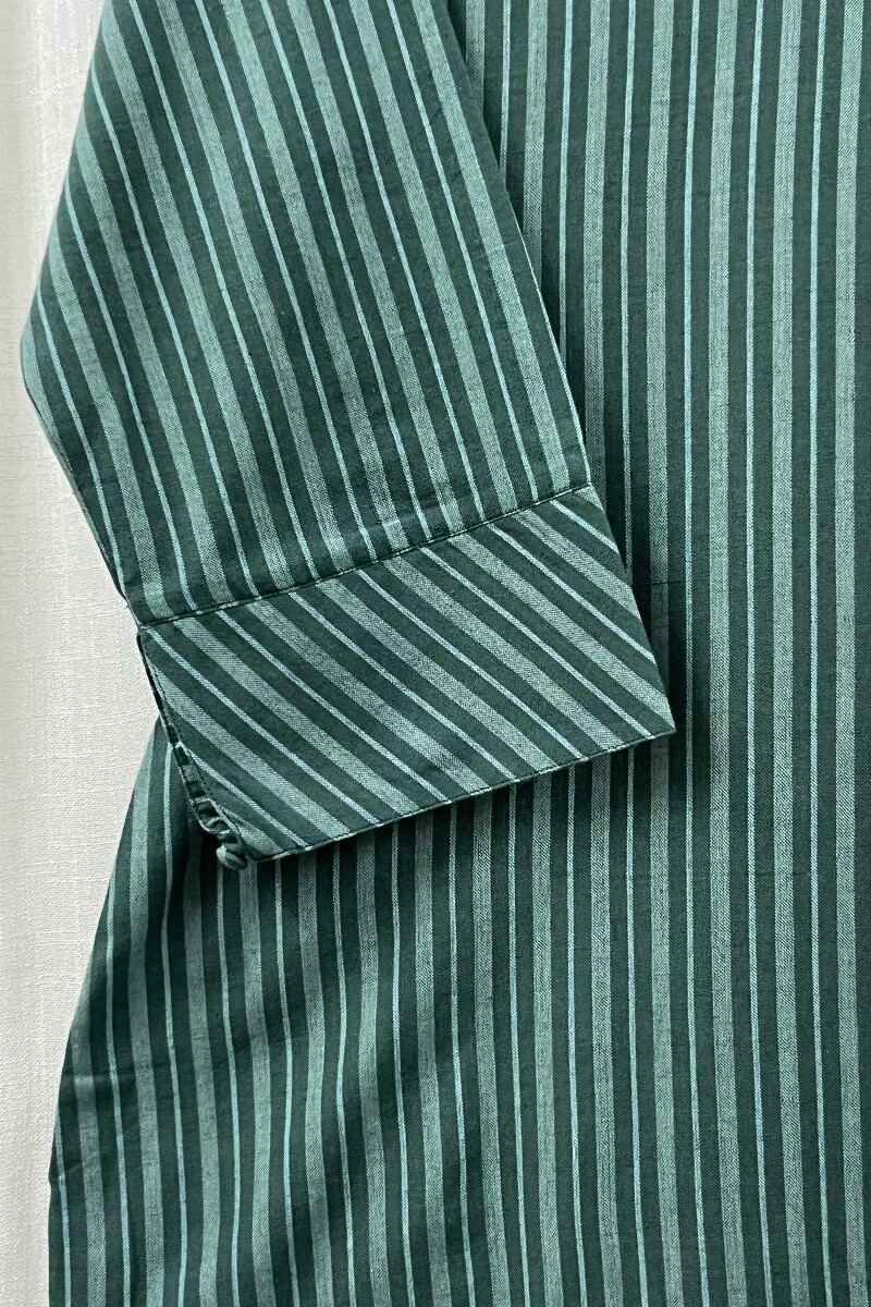 Dark Green Handcrafted Straight Handloom Cotton Kurta