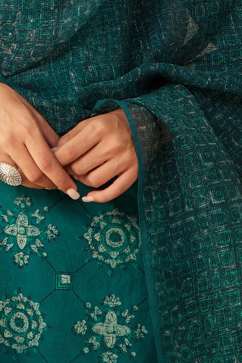 Akola Hand Block-Printed Kota Dupatta