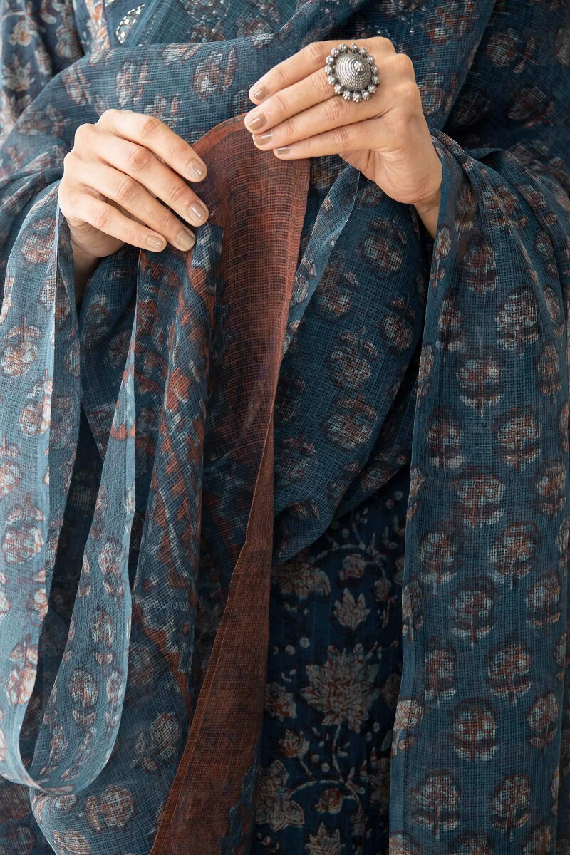 Akola Hand Block-Printed Kota Dupatta
