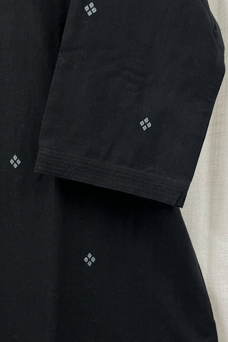 Black Handcrafted Straight Handloom Cotton Kurta