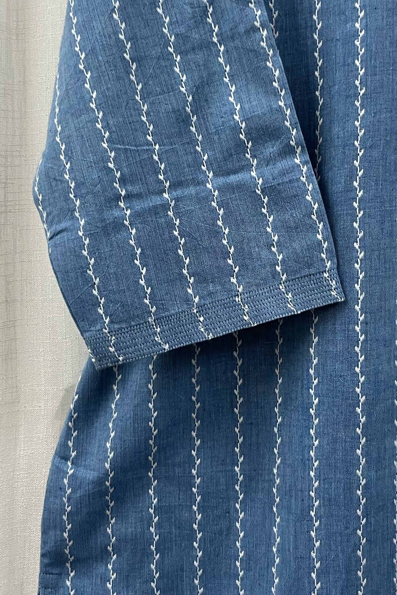 Blue Handcrafted Straight Handloom Cotton Kurta