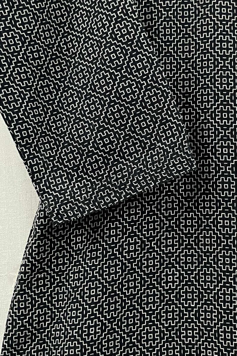 Black Handcrafted Straight Handloom Cotton Kurta