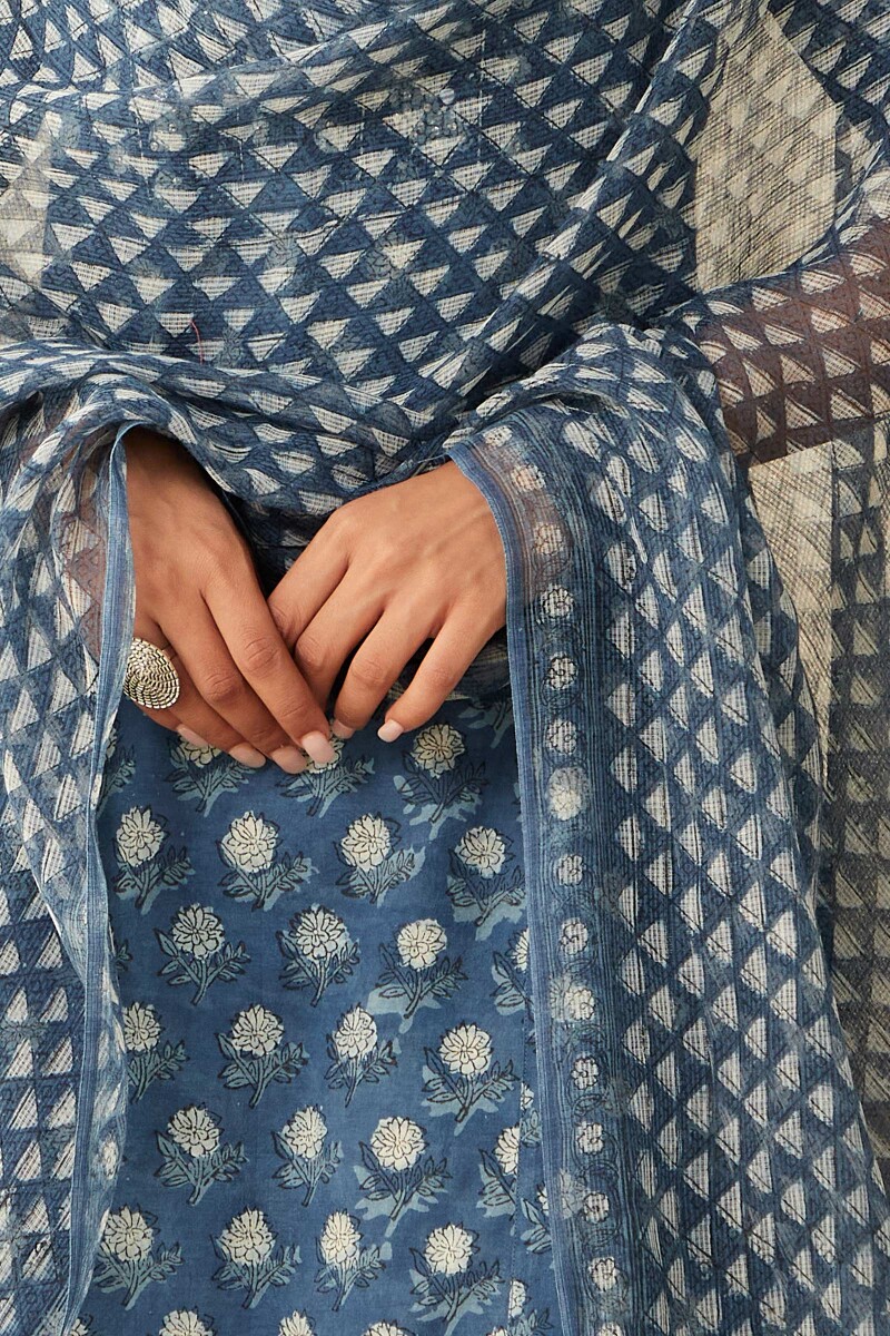 Indigo Hand Block-Printed Kota Dupatta