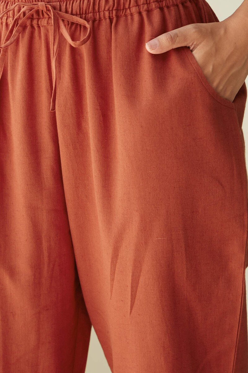 Red Handcrafted Cotton Linen Narrow Pants