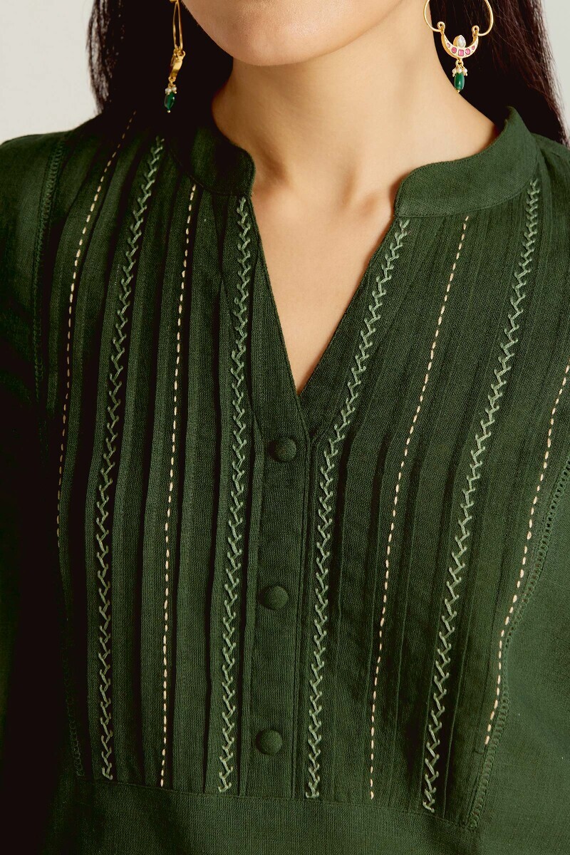 Green Handcrafted Straight Gauze Slub Kurta