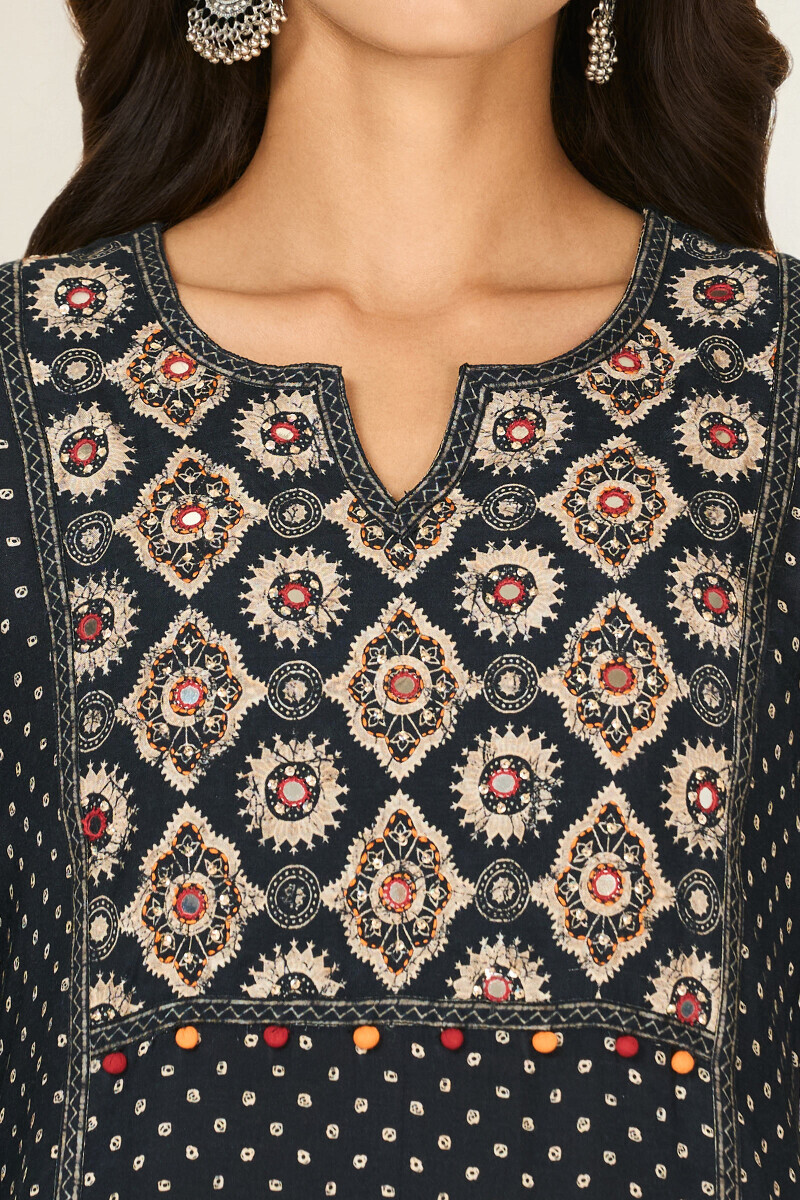 Black Printed Straight Viscose Kurta