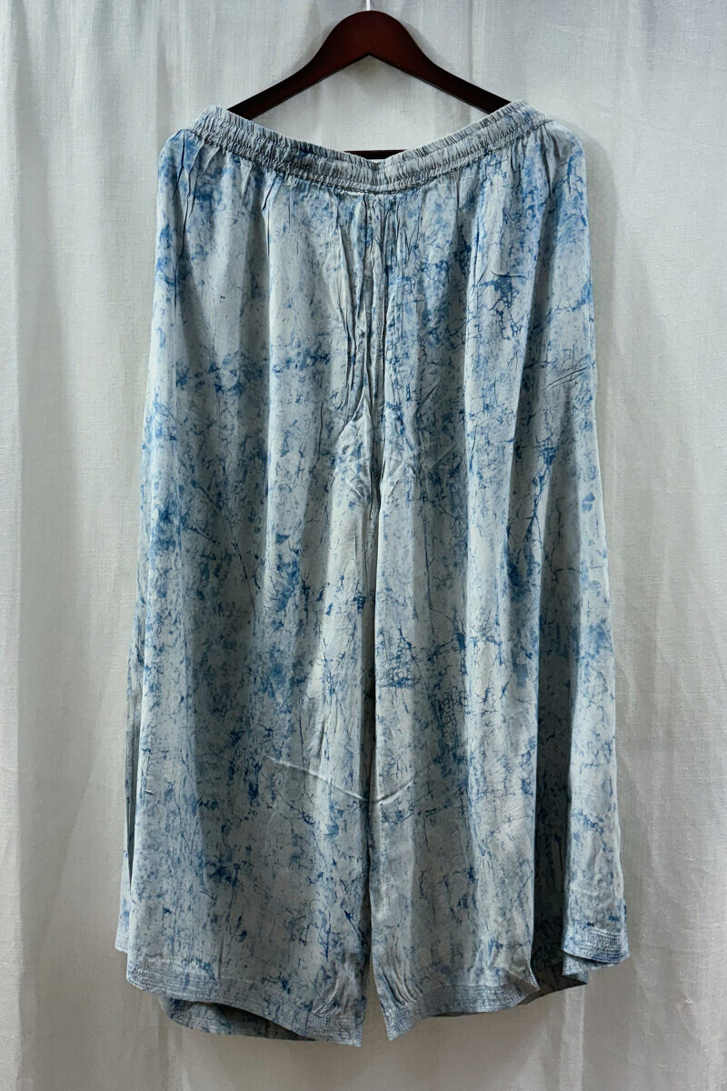 Grey Handcrafted Viscose Farsi