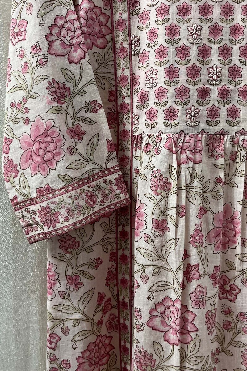 Off-White Hand Block-Printed Cotton Sanganeri Kurta