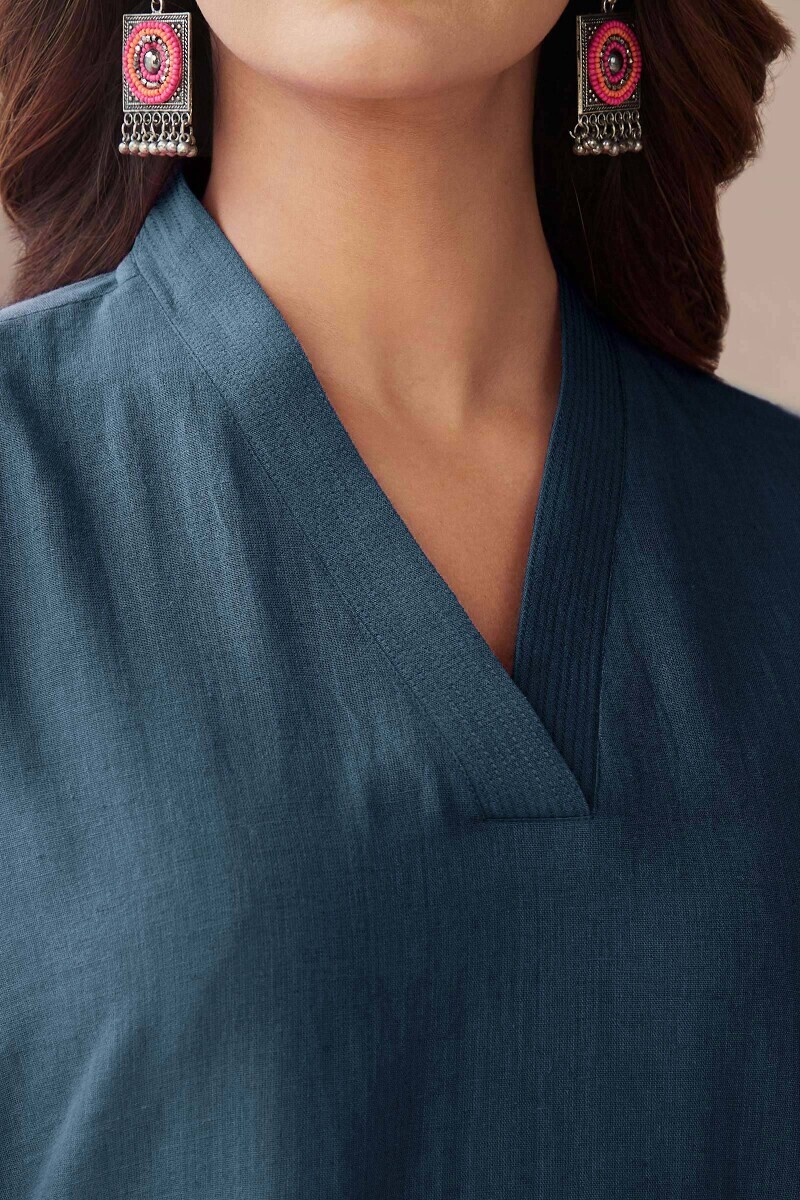 Blue Handcrafted Cotton Straight Kurta