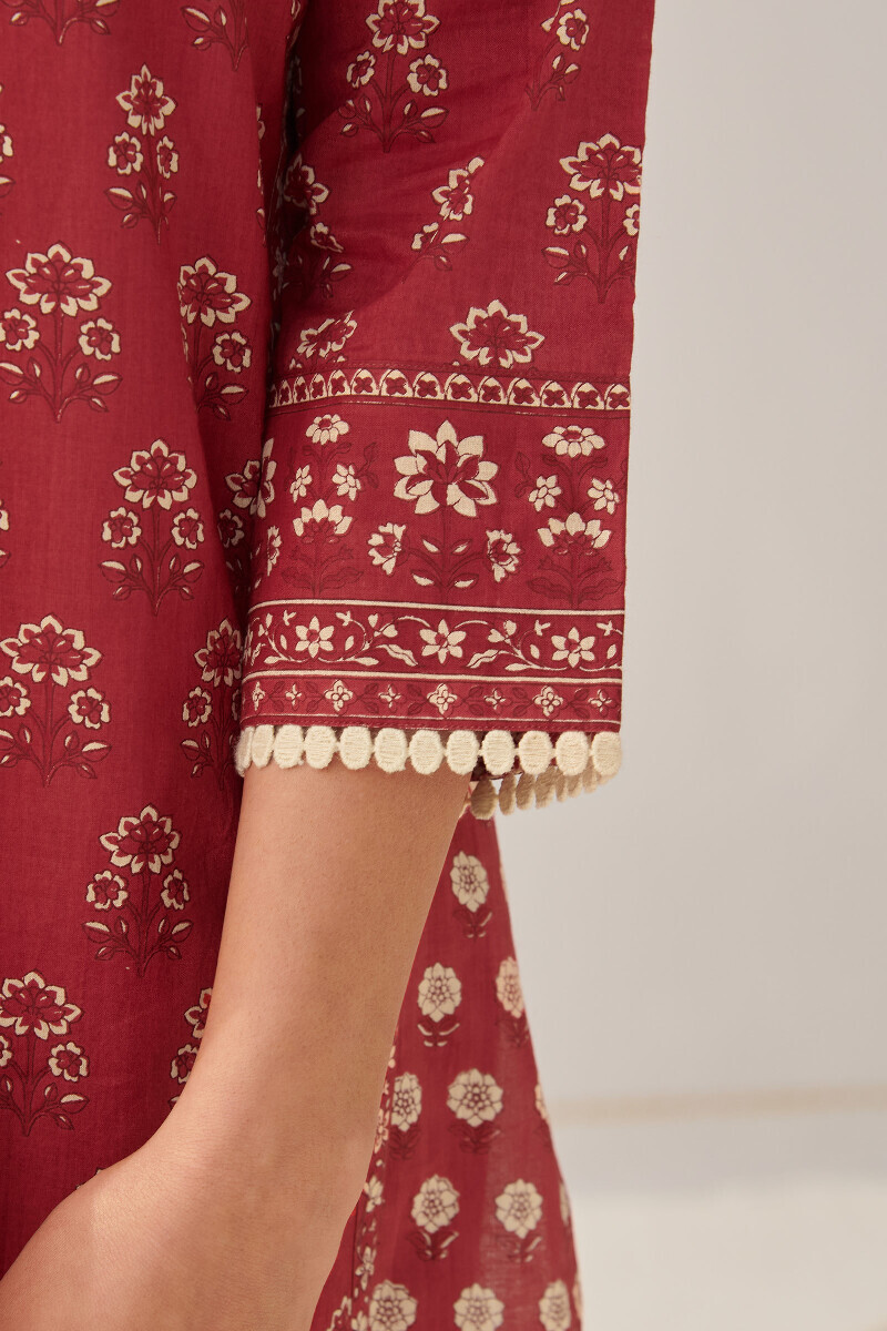 Red Hand Printed Straight Cotton Kurta