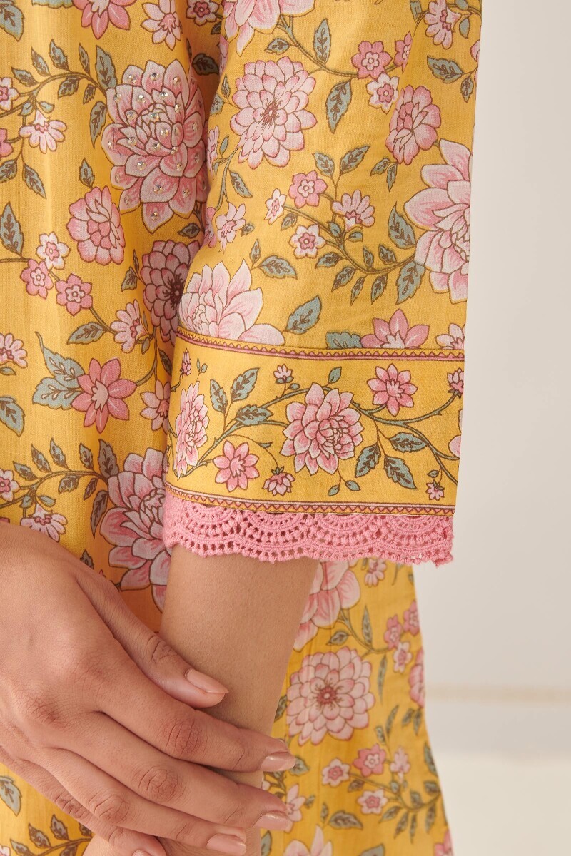 Yellow Hand Printed Straight Cotton Kurta