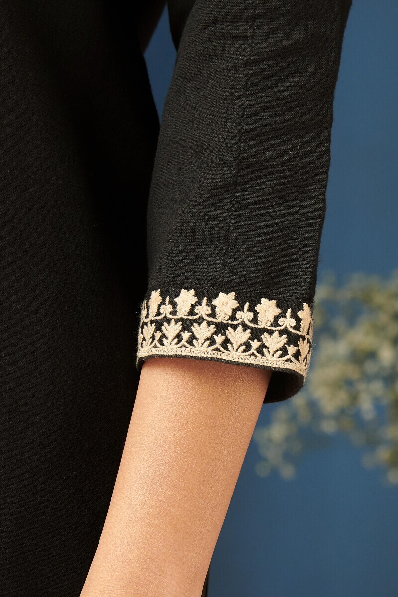Black Handcrafted Straight Cotton Flax Kurta