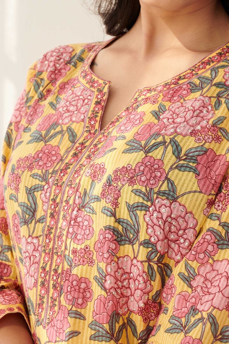 Yellow Hand Printed Straight Cotton Dobby Kurta