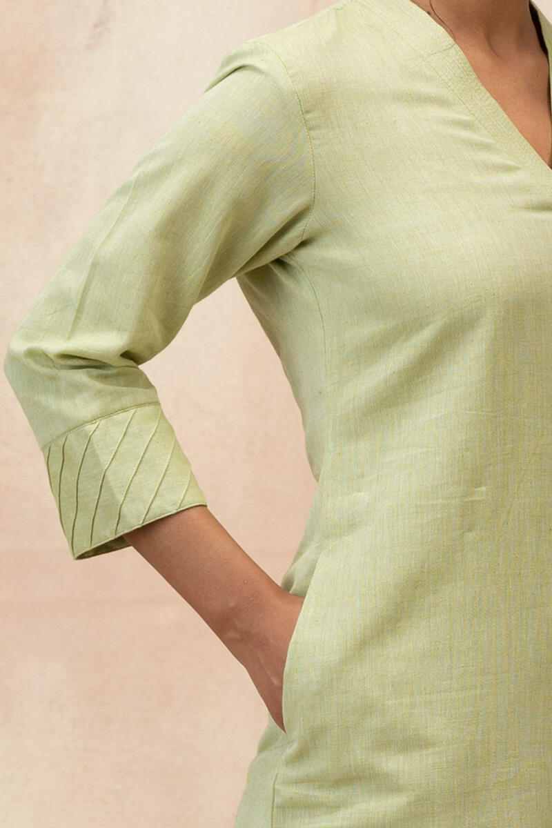 Green Handcrafted Straight Cotton Kurta