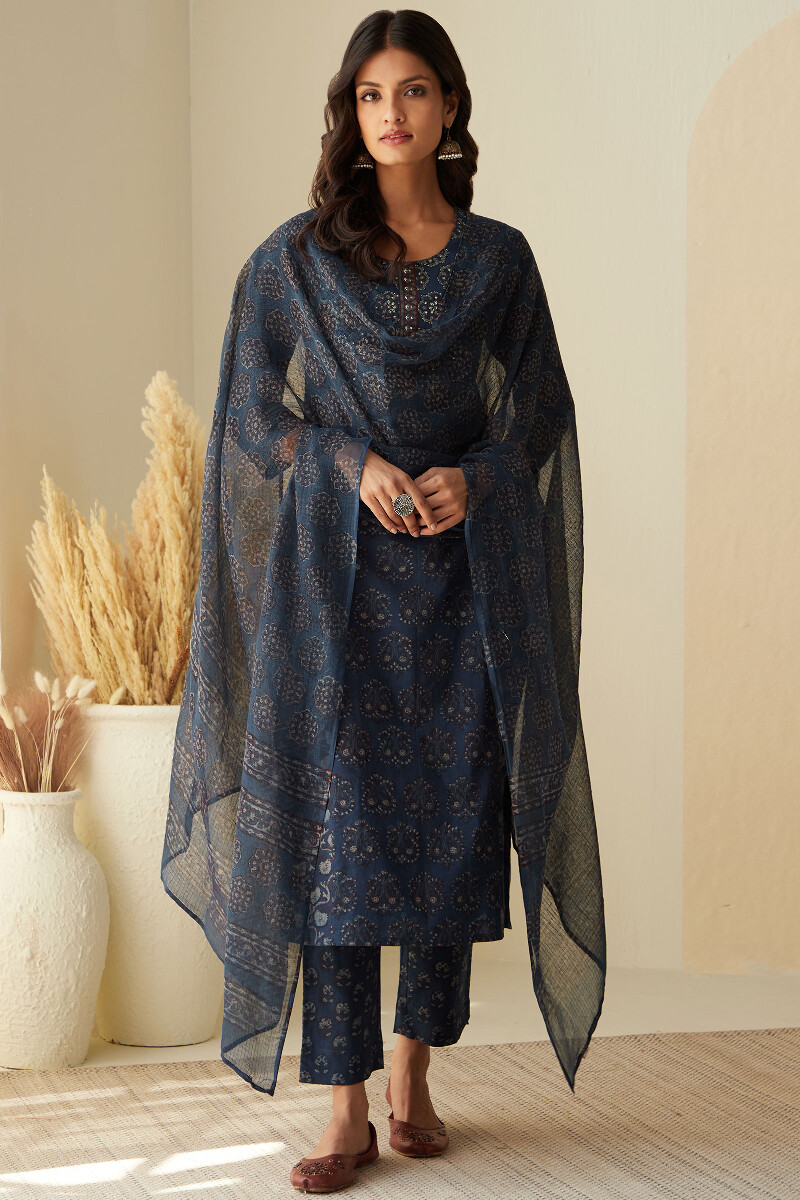 Akola Hand Block-Printed Kota Dupatta