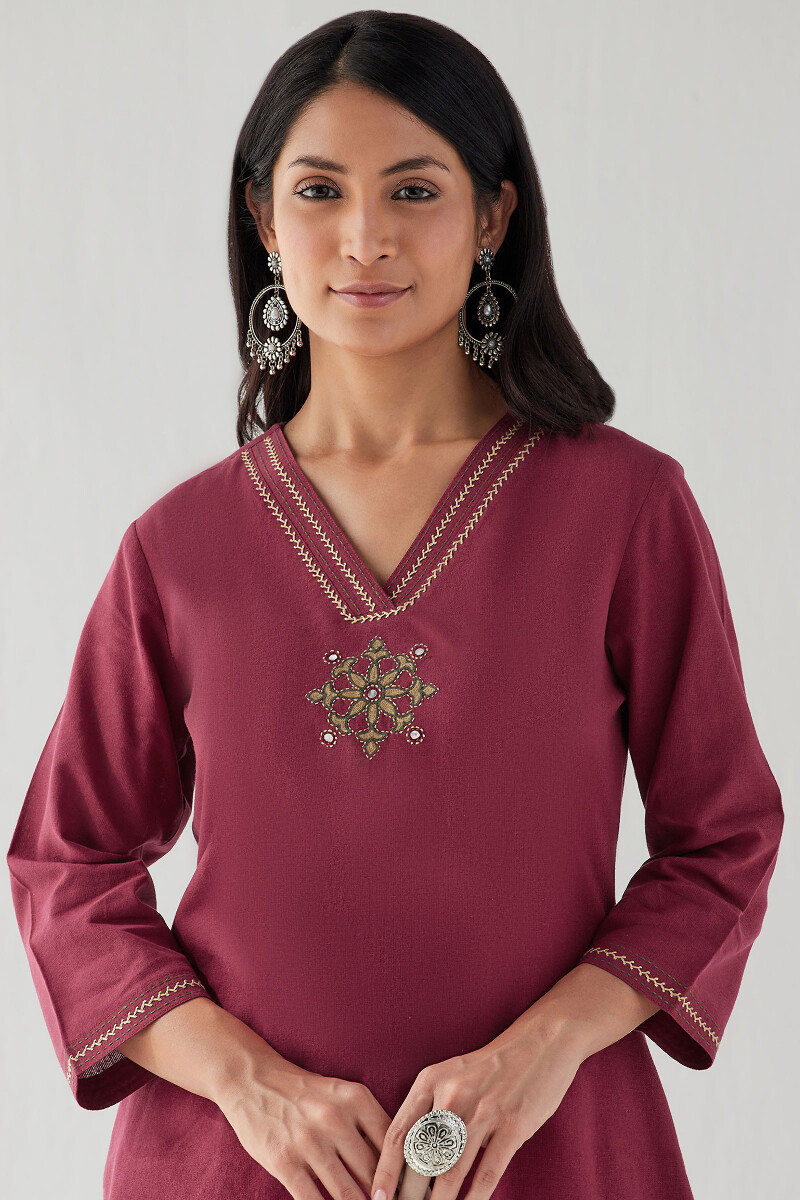 Maroon Handcrafted Straight Handloom Kurta