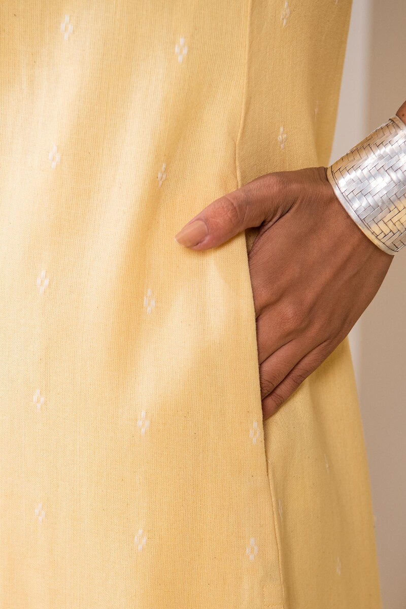 Yellow Handcrafted Straight Handloom Kurta