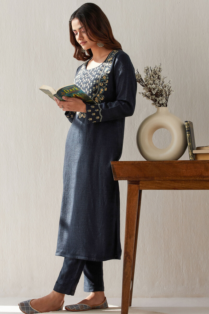Blue Handcrafted Straight Faux Wool Kurta