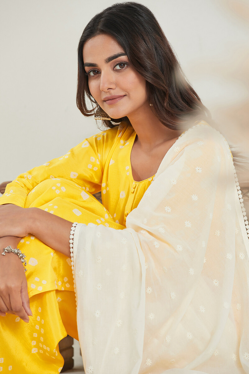 White Handcrafted Cotton Mul Dupatta