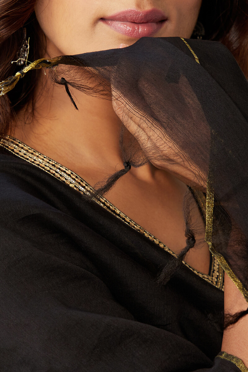 Black Handcrafted Chanderi Dupatta