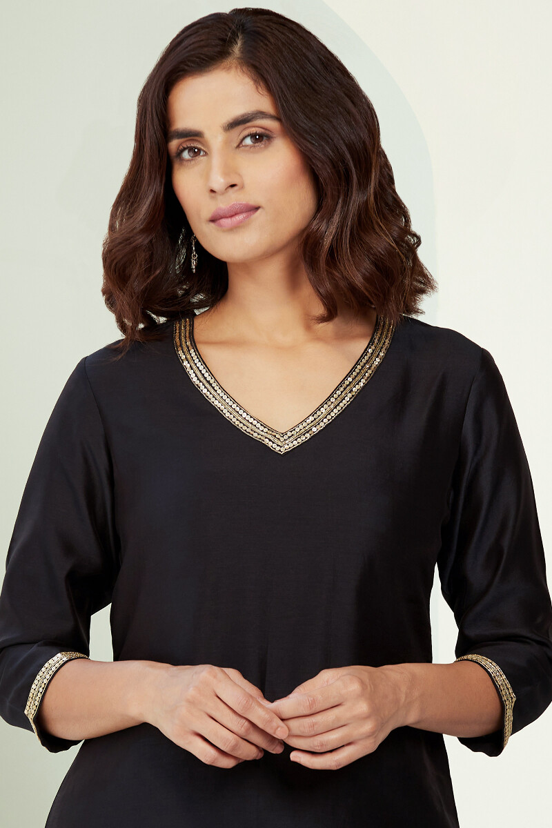 Black Handcrafted Straight Chanderi Kurta