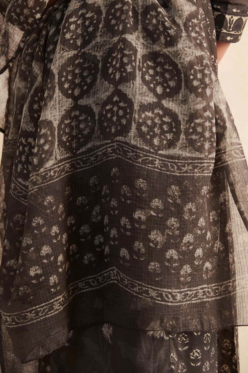 Akola Hand Block-Printed Kota Dupatta