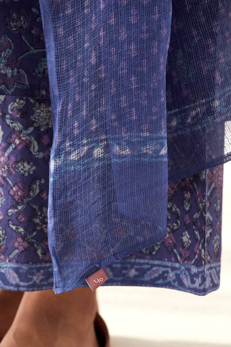 Akola Hand Block-Printed Kota Dupatta