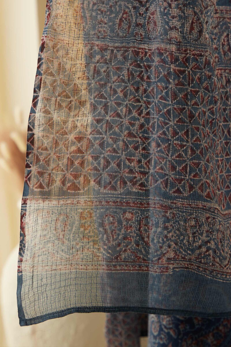Akola Hand Block-Printed Kota Dupatta