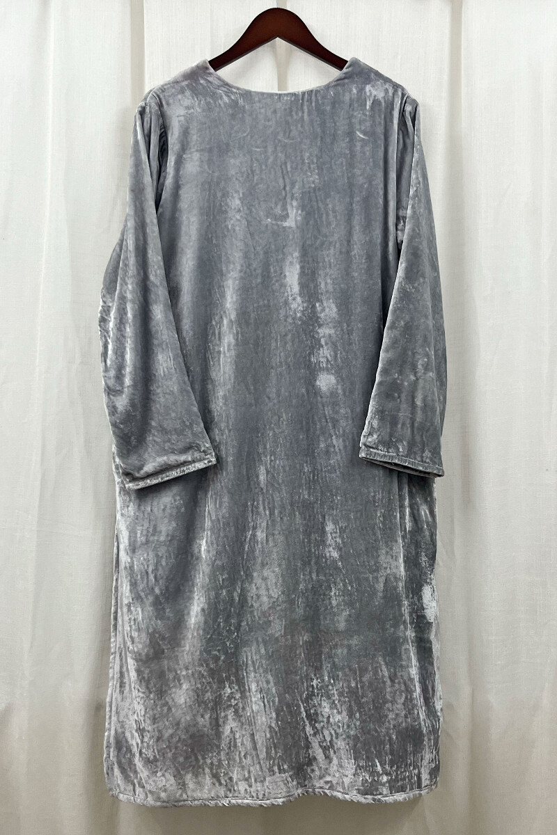 Grey Handcrafted Straight Velvet Kurta