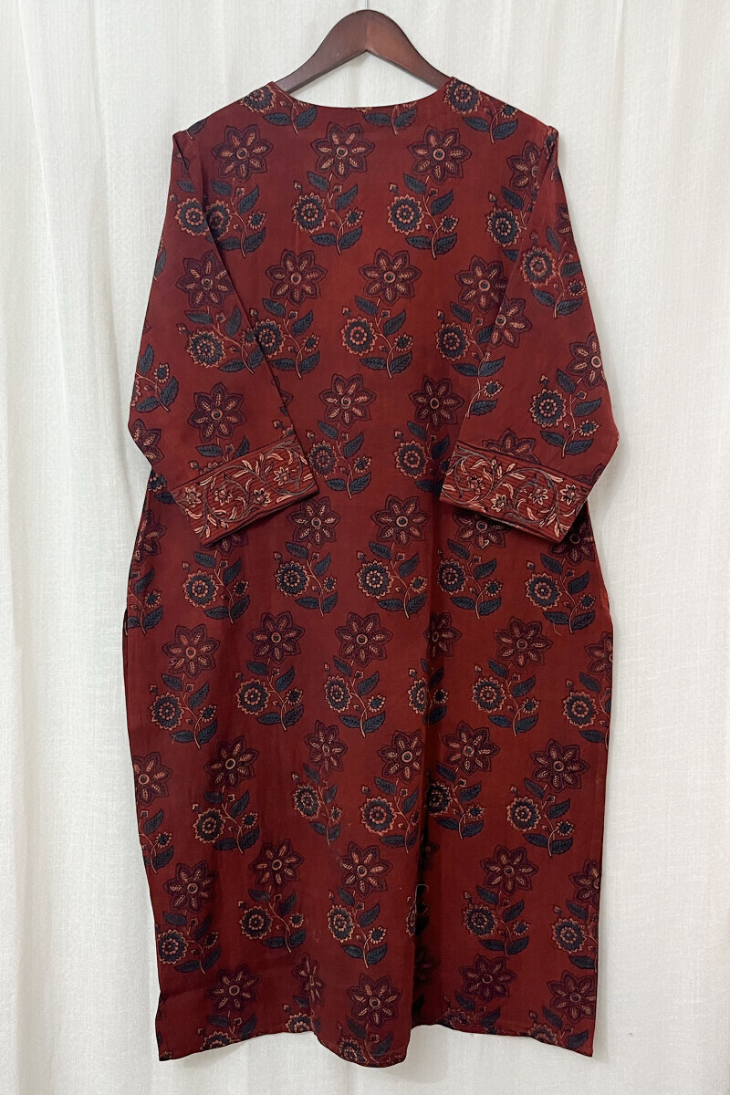 Ajrak Hand Block-Printed Straight Cotton Slub Kurta