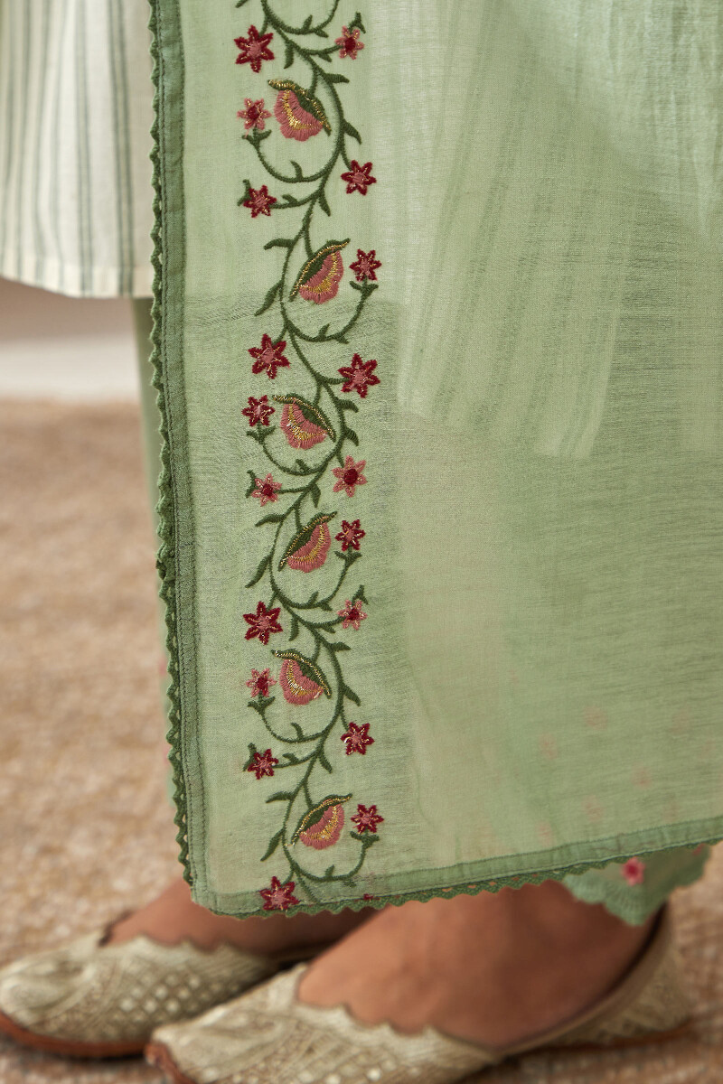 Green Handcrafted Cotton Silk Dupatta