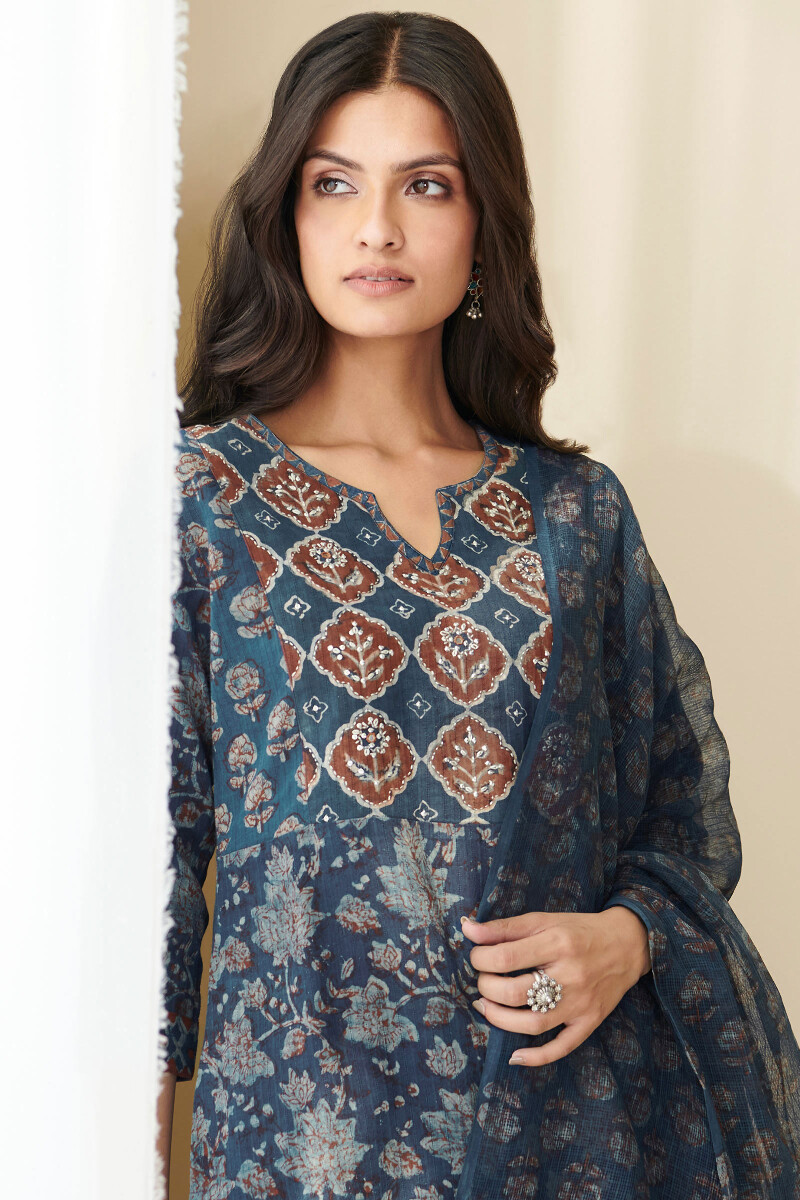 Akola Hand Block-Printed Kota Dupatta