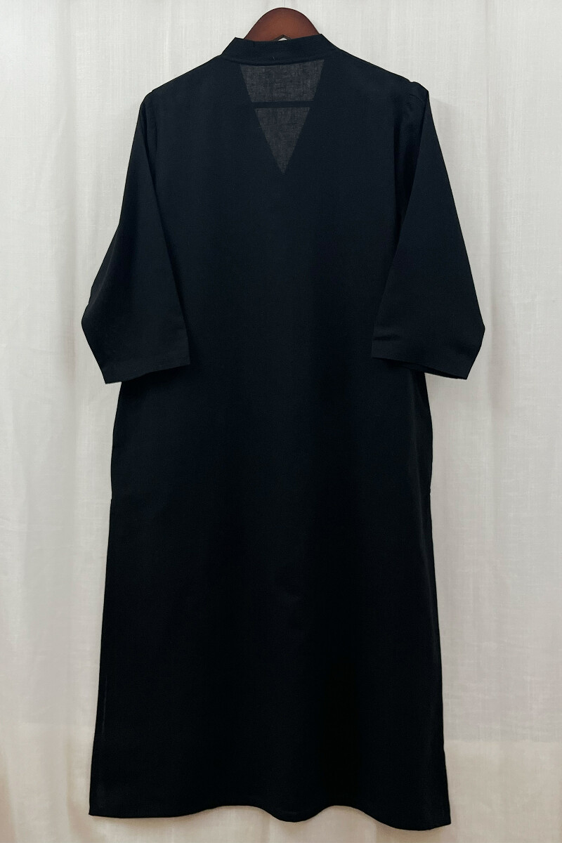 Black Handcrafted Straight Handloom Cotton Kurta