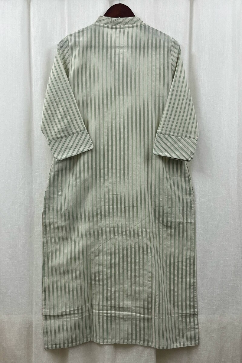 White Handcrafted Straight Handloom Cotton Kurta