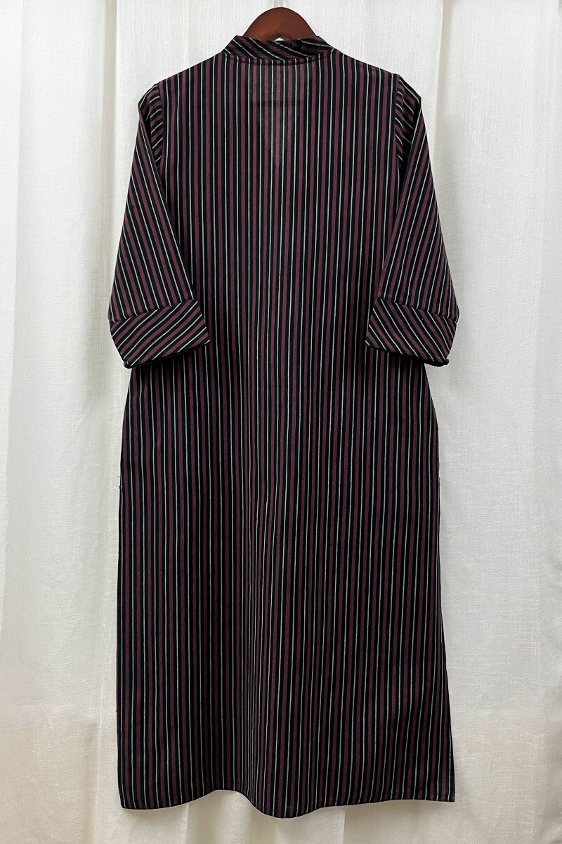 Black Handcrafted Straight Handloom Cotton Kurta