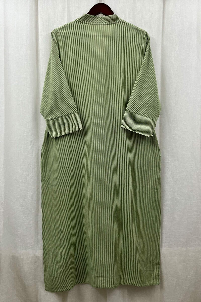 Green Handcrafted Straight Handloom Cotton Kurta