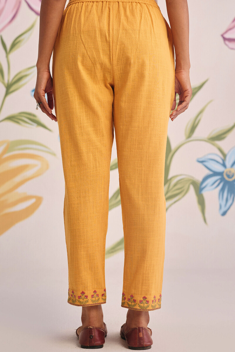 Mustard Handcrafted Guaze Slub Narrow Pants