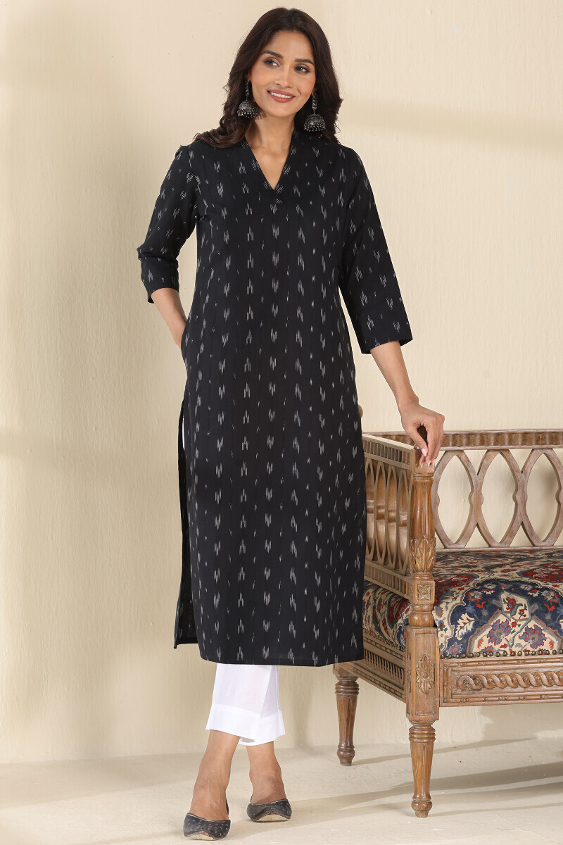 Black Handcrafted Straight Cotton Polyester Kurta