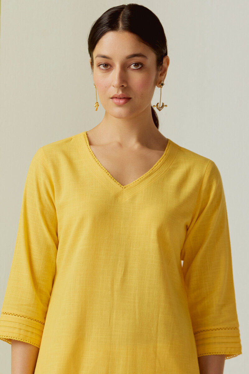 Yellow Handcrafted Straight Gauze Slub Kurta