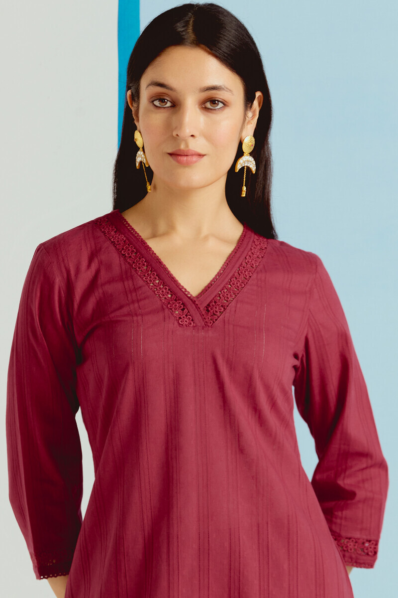 Red Handcrafted Straight Cotton Dobby Kurta