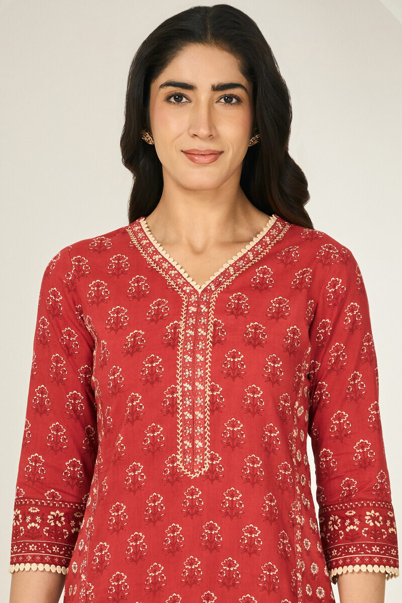 Red Hand Printed Straight Cotton Kurta