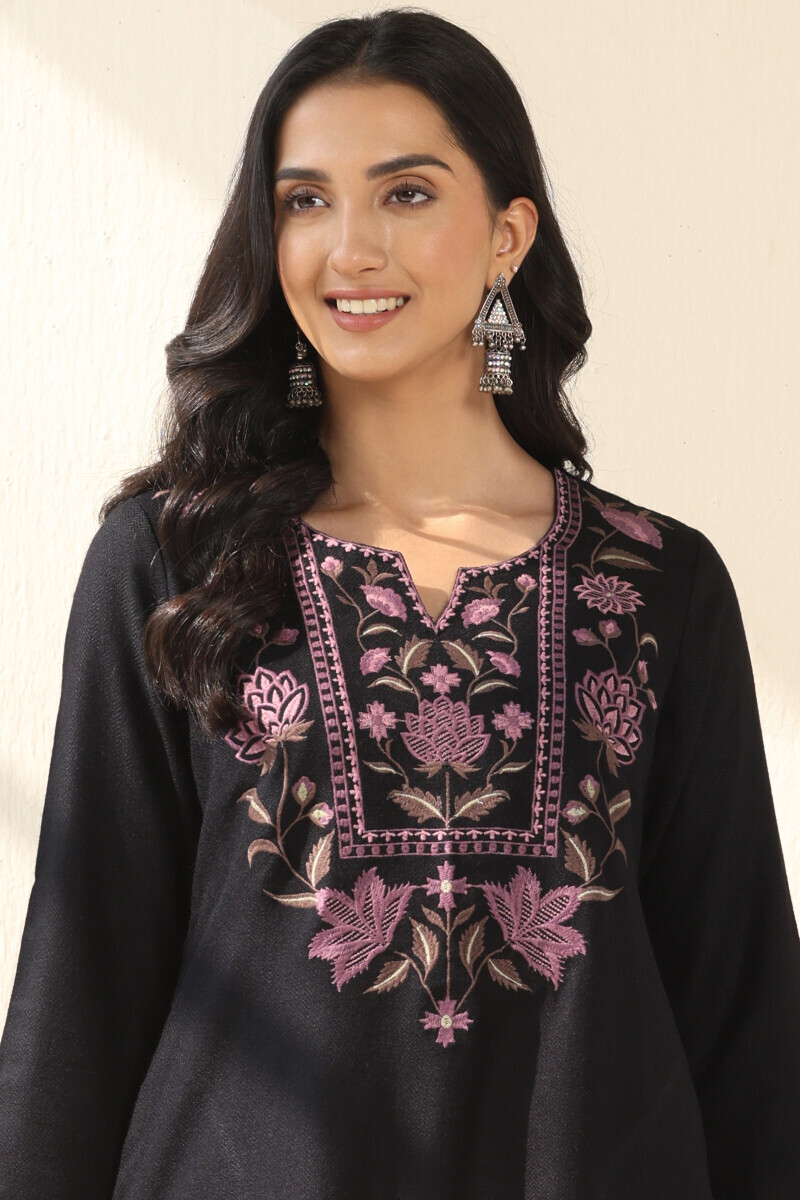 Black Handcrafted Straight Faux Wool Kurta