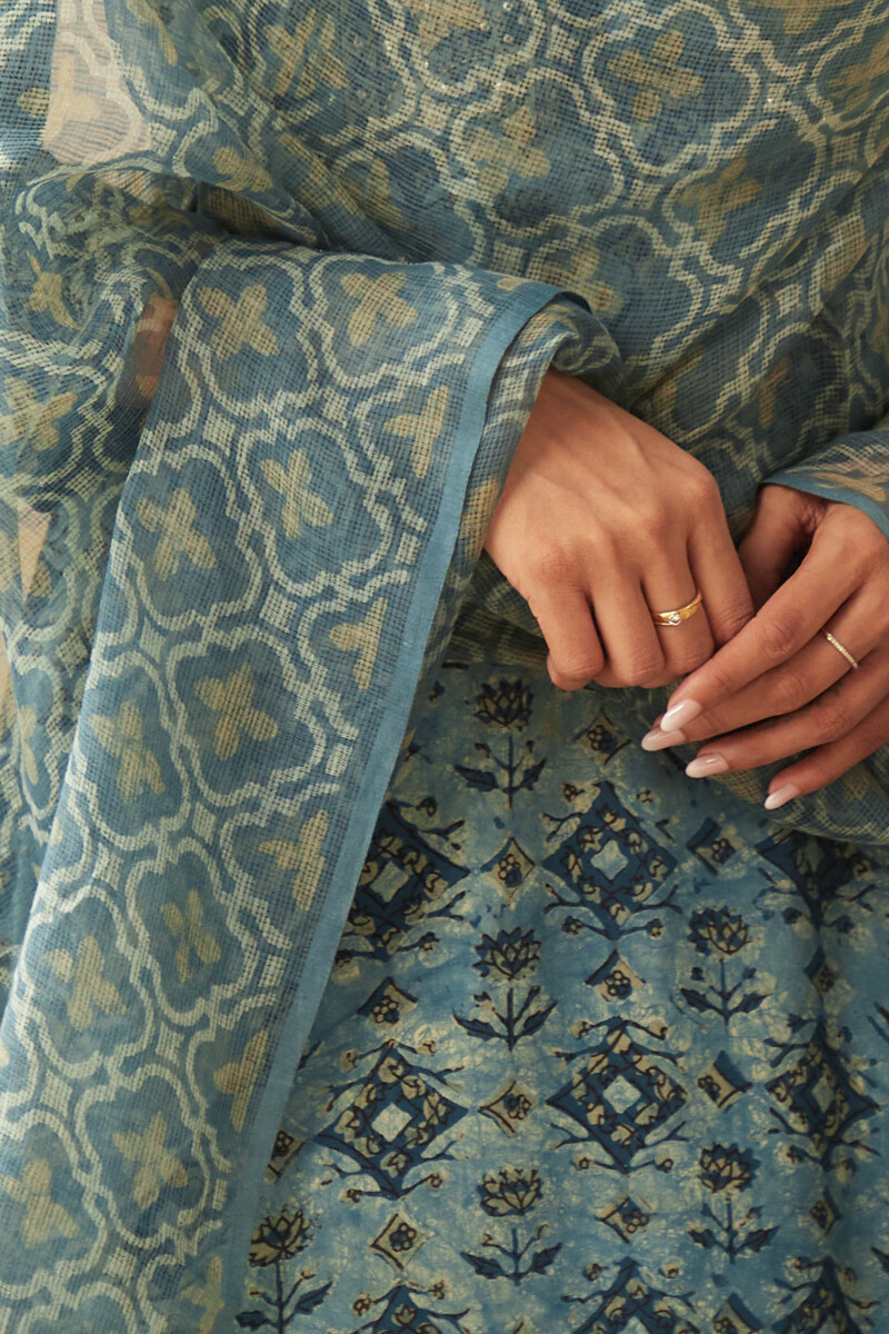Akola Hand Block-Printed Kota Dupatta