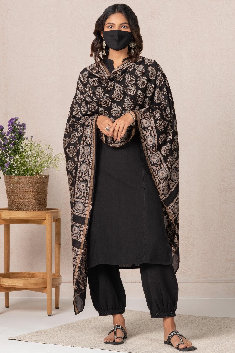 Black Handcrafted Straight Cotton Kurta